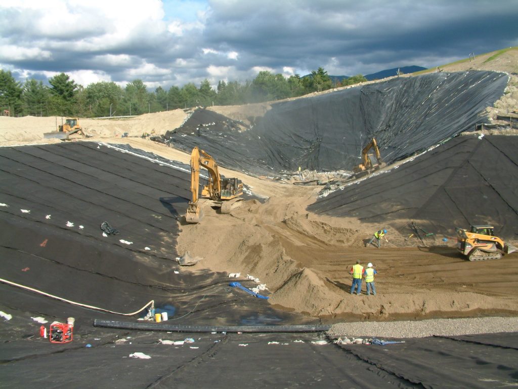 لندفیل با ورق ژئوممبران